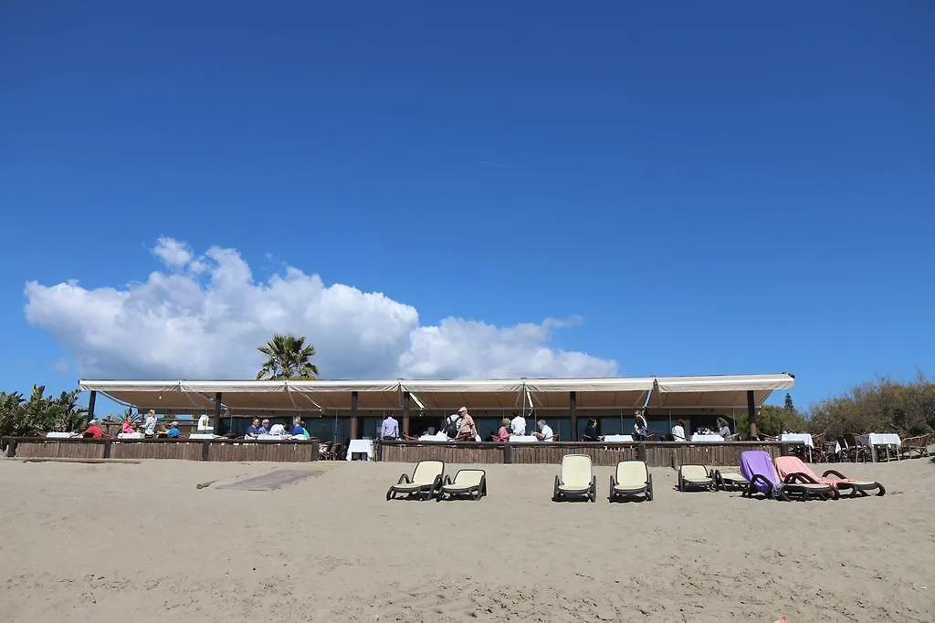 Wood House Close Beach Marbella 0*,  Spanyolország